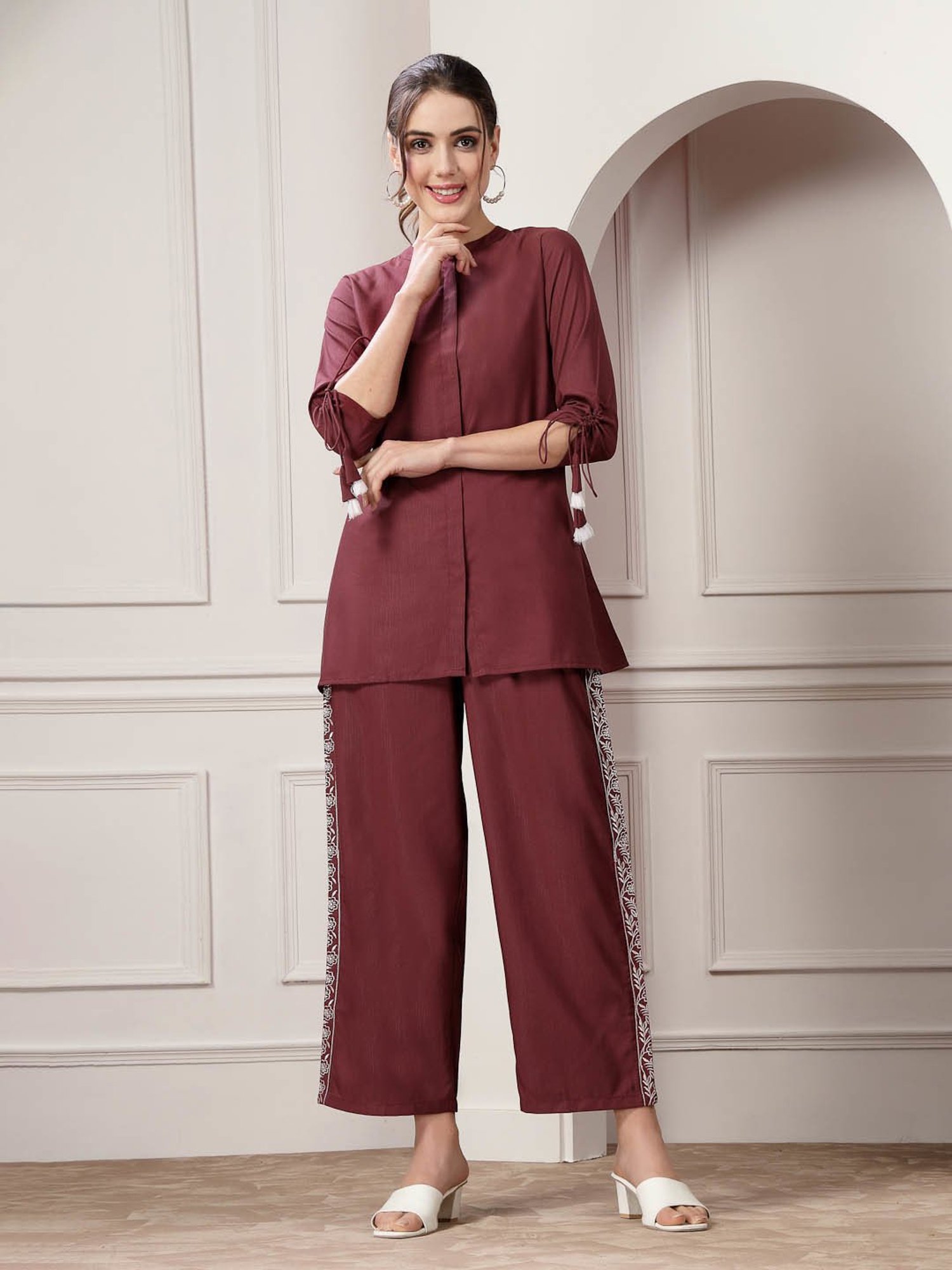 Buy Wardrobe by Westside Solid Burgundy Slit Ponte Trousers for Online @  Tata CLiQ