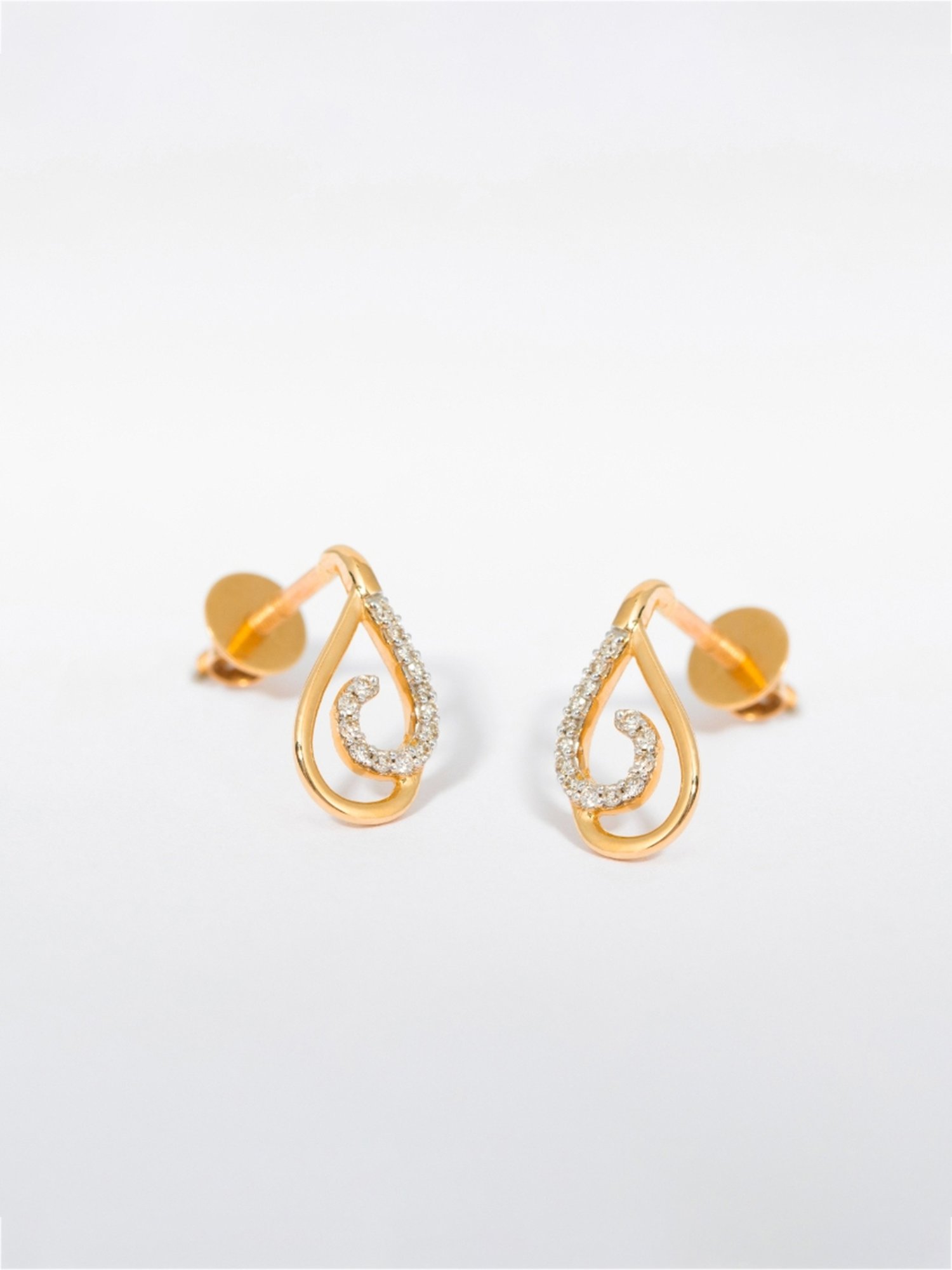Buy P.N.GADGIL JEWELLERS Assorted Womens Artistic Heart Diamond Earrings -  DJLRSER0013 | Shoppers Stop