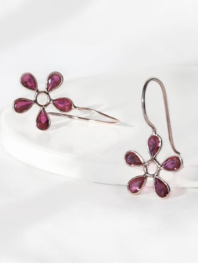 Buy Feeling Andamaina Pink Stone Oxidised Toe Rings In 925 Silver