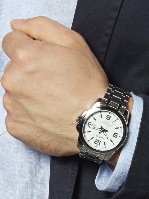 Buy Casio MTP-1314D-7AVDF Enticer Analog Watch for Men at Best