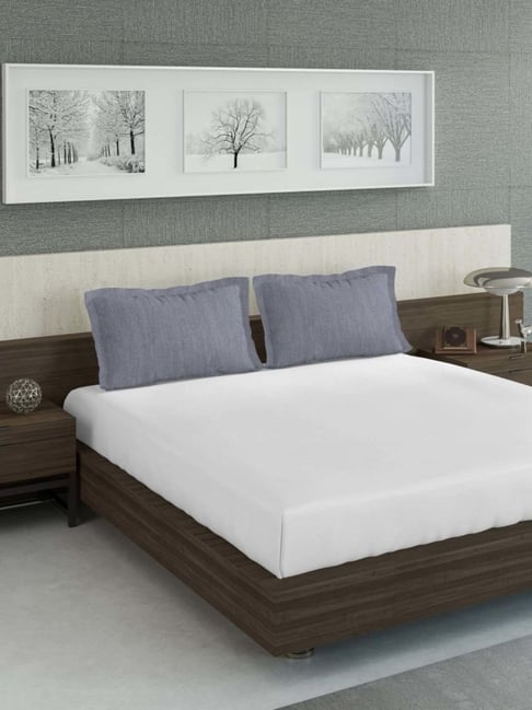 DDECOR Live Beautiful Grey Cotton 210 TC Pillow Covers - Set of 2