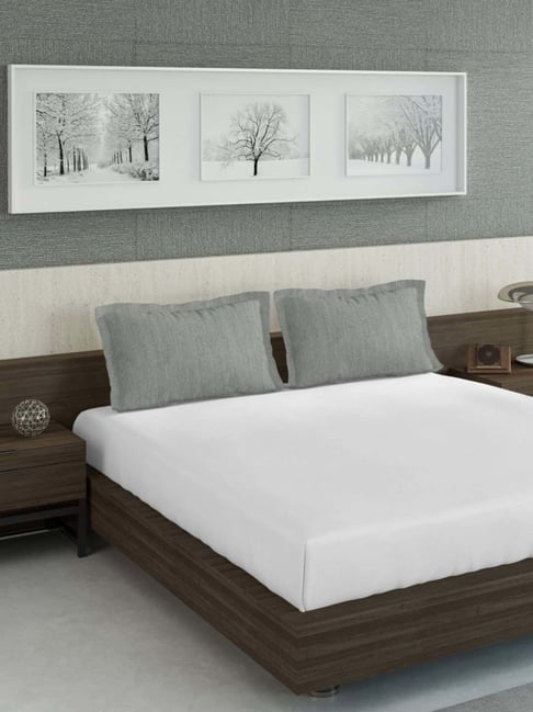 DDECOR Live Beautiful Grey Cotton 210 TC Pillow Covers - Set of 2