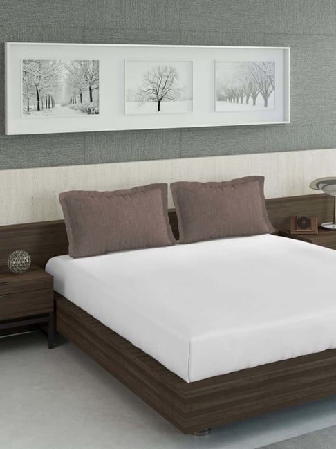 DDECOR Live Beautiful Grey Cotton 210 TC Pillow Covers - Set of 2