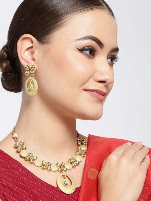 Buy Priyaasi Rose Gold Necklace & Earring Set Online At Best Price @ Tata  CLiQ