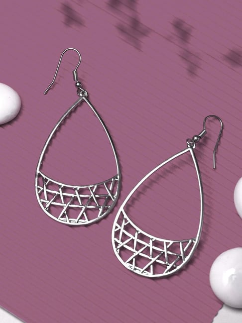 Tahmi - the art of woven metal: Minimalist Simple Circle Dangle Earrings in  Silver .925 Sterling Silver