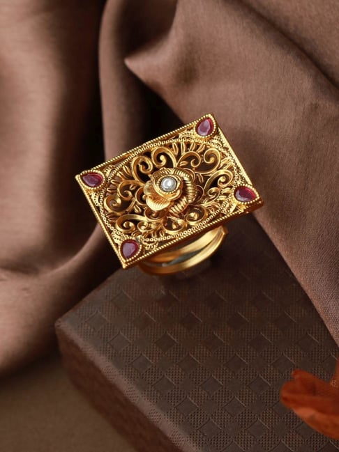 Priyaasi Pink Golden Cocktail Ring