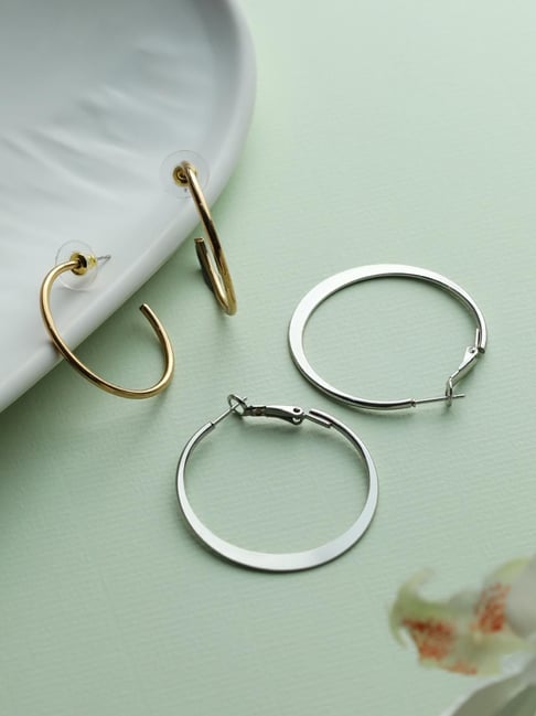 Amazon.com: 2 Pairs Huggie Hoop Earrings 14k Rose Gold Filled Tiny Hoop  Earrings Set Hypoallergenic Small Cartilage Earrings Minimalist Thick  Chunky Sleeper Cuffs Earrings For Women Men Girls: Clothing, Shoes & Jewelry