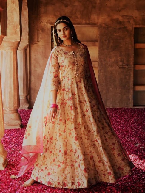 Aishwarya rai's dark beige color anarkali suit – Panache Haute Couture