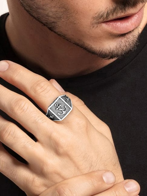 Silver Modern Simplicity Men's Ring – GIVA Jewellery