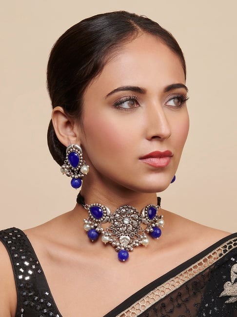 Earring– ayushkejriwal