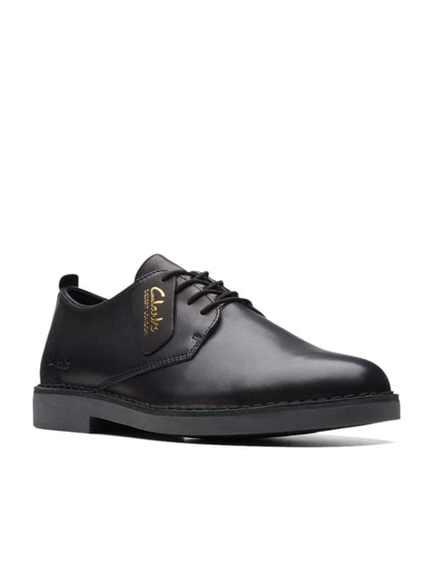 Black leather desert store clarks