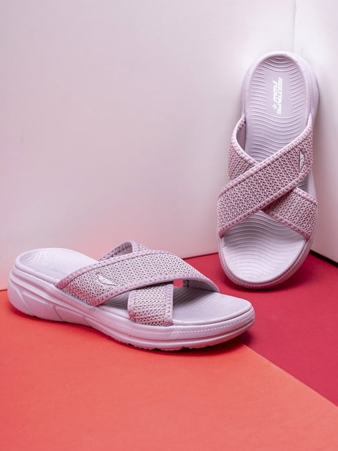 Red Tape Women's Berry Cross Strap Sandals