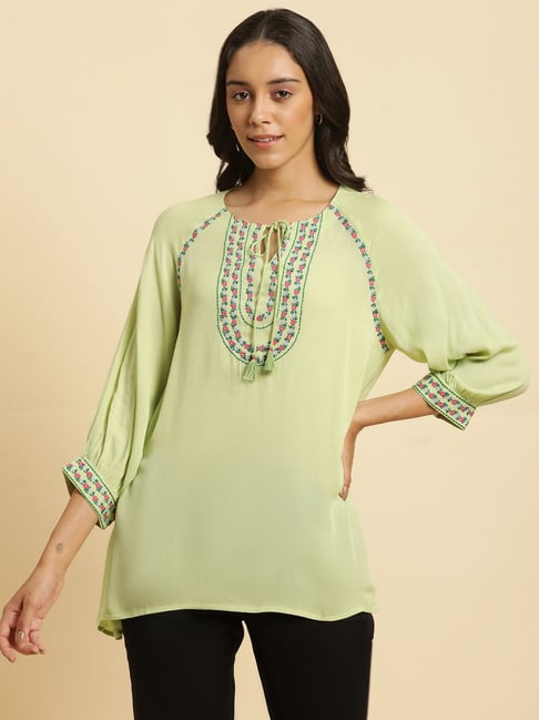 W Green Embroidered Top-picture-34
