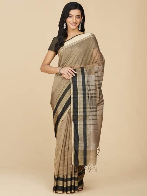 Buy Indigo Sarees for Women by Fabindia Online | Ajio.com