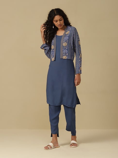 KAAMAHA 3/4th Sleeve Embroidered Women Jacket - Buy KAAMAHA 3/4th Sleeve  Embroidered Women Jacket Online at Best Prices in India | Flipkart.com