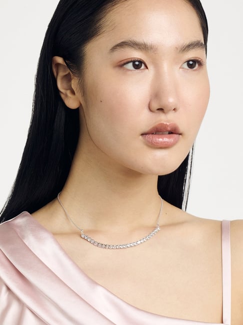 Ted deals baker choker