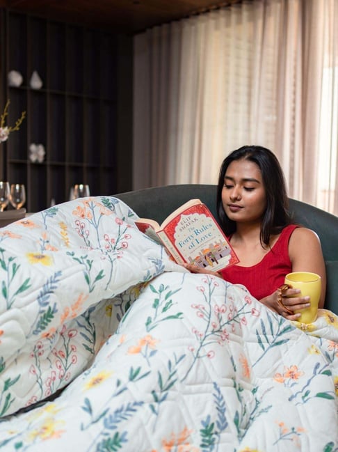 Buy Urban Space Micro AC Microfibre 300 GSM Queen Blanket at Best