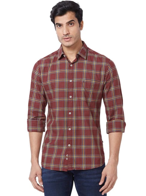 red colour check shirt