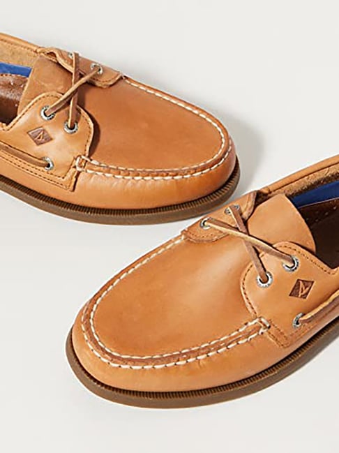 Orange sperry store boat shoes