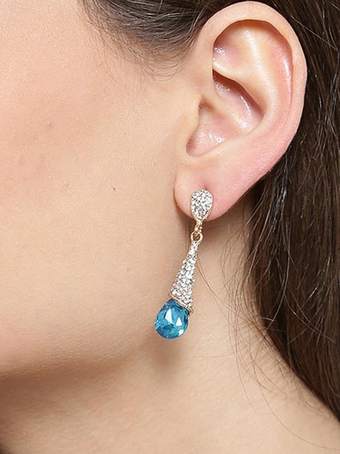 Delicate Tear Drop Shape Diamond Stud Earrings