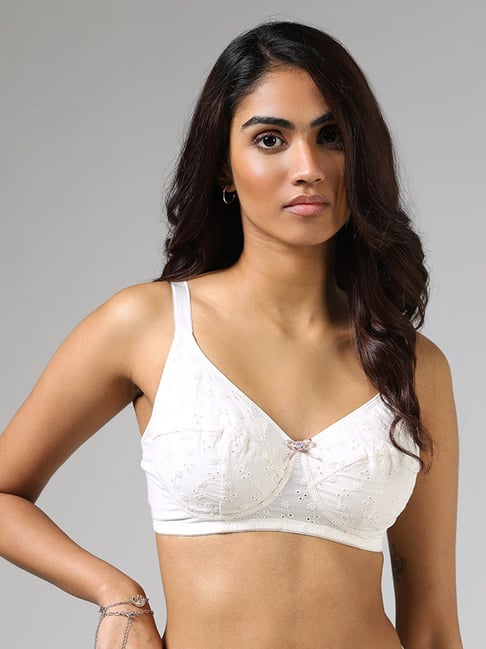 Buy Wunderlove by Westside Solid Ivory Lace Detail Bra for Online @ Tata  CLiQ