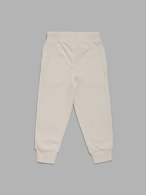 Boys cream online joggers