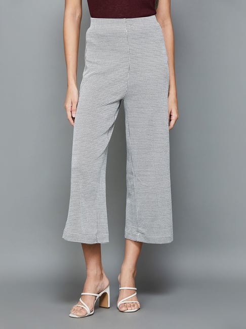 Houndstooth on sale cropped pants