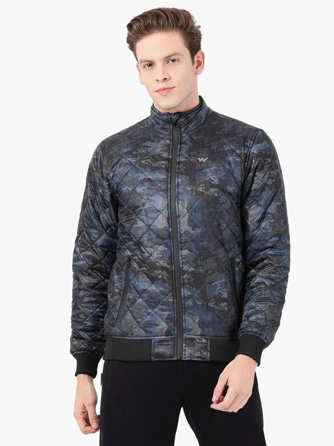 Wildcraft Full Sleeve Striped Men Jacket - Buy Wildcraft Full Sleeve  Striped Men Jacket Online at Best Prices in India | Flipkart.com