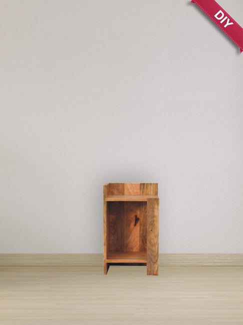 Artisan Furniture Brown Wood Oakish Box Bedside Table