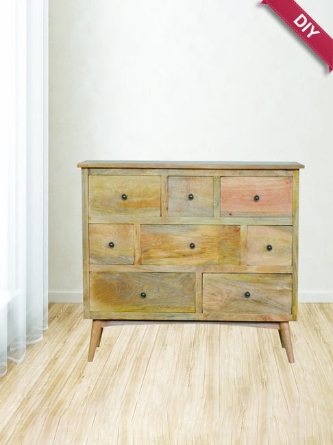 Artisan Furniture Oak-ish Wood 8 Drawer Brown Wood Chest