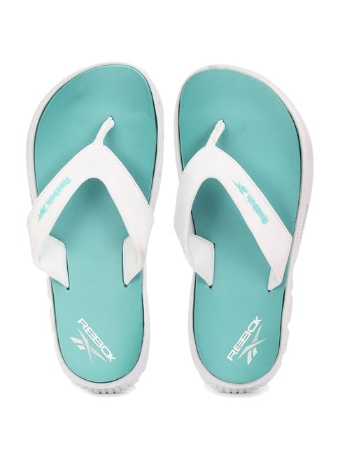 Reebok flip clearance flops womens