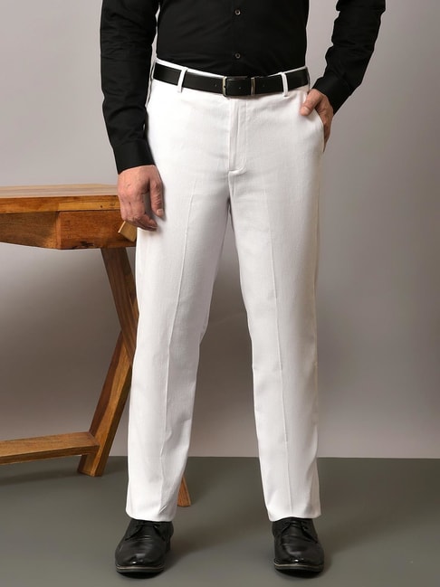 Buy Men Cream Slim Fit Solid Flat Front Casual Trousers Online - 744829 |  Louis Philippe