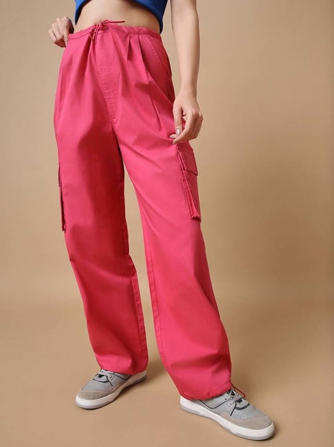 Bewakoof.com - Khyati loves jogger pants because of the edgy-yet casual  style they give. She believes, jogger pants are the most comfortable  trousers and serve as a great piece for working out