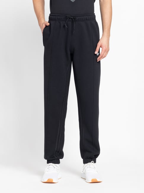 Adidas Originals Essentials Black Regular Fit Striped Joggers-image-43
