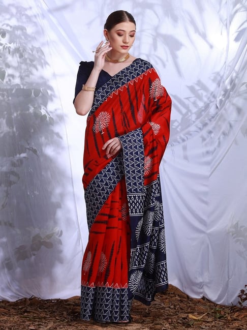 Navy Blue Paithani Silk Saree With Red Border - Buddha And Beyond