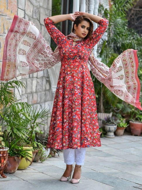 Buy online Printed Kurta Pant Set With Dupatta from ethnic wear
