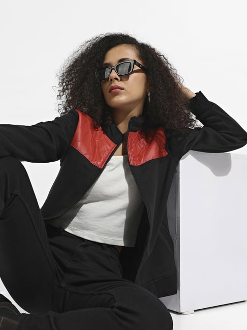 Campus Sutra Black & Red Cotton Jacket-picture-46