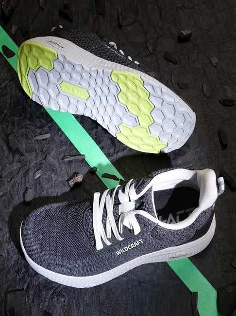 Buy wildcraft white shoes 2025