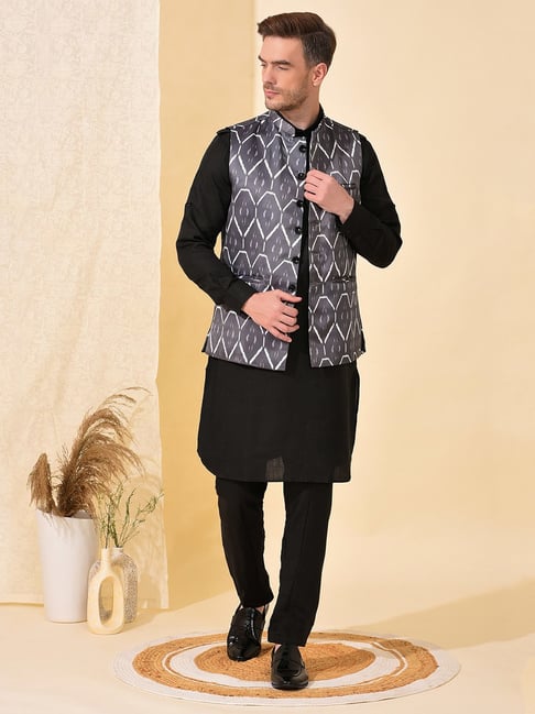 Cotton Embroidered Mens Party Wear Pathani Suit Set, Size: 44.0 at Rs  5500/unit in Nagpur