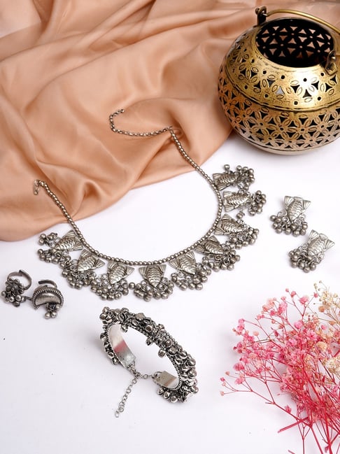 Teejh Pitara Collection Bindiya Oxidized Jewellery Set