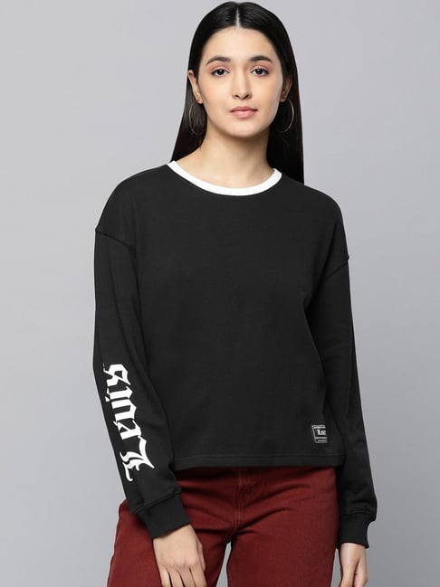 Buy Levi's Black Graphic Print Sweatshirt for Men Online @ Tata CLiQ