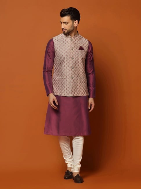 Buy Benstoke Men's Silk Blend Maroon Kurta With Pyjama & Black Printed  Nehru Jacket Online at Best Prices in India - JioMart.