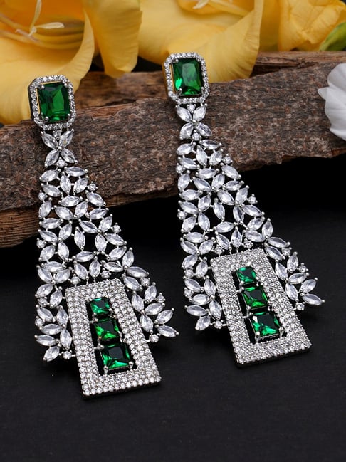 Karatcart Green Drop Earrings for Women
