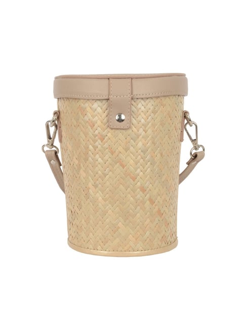 Baggit Beige Textured Small Bucket Sling Handbag