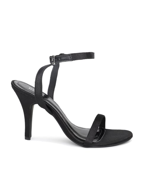 Buy online Black Ankle Strap Sandal from heels for Women by Clog London for  ₹1569 at 25% off | 2024 Limeroad.com