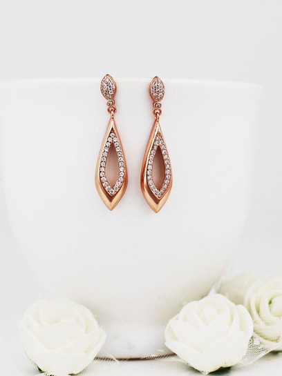 Buy quality Impressive 18kt rose gold earrings in Pune