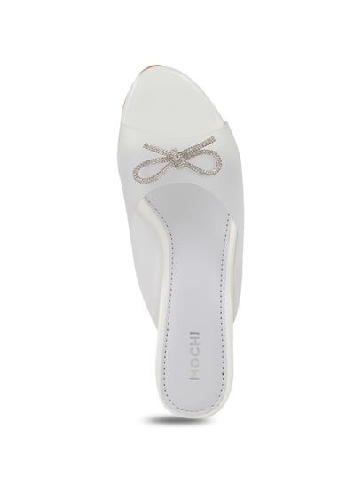 Buy White Heeled Sandals for Women by Mochi Online | Ajio.com