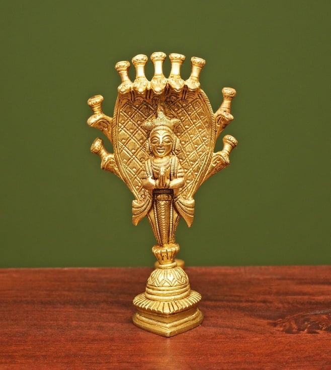 Lord Buddha Statue sitting in Meditating Mudra in Brass Showpiece – Ekaa  Handicrafts