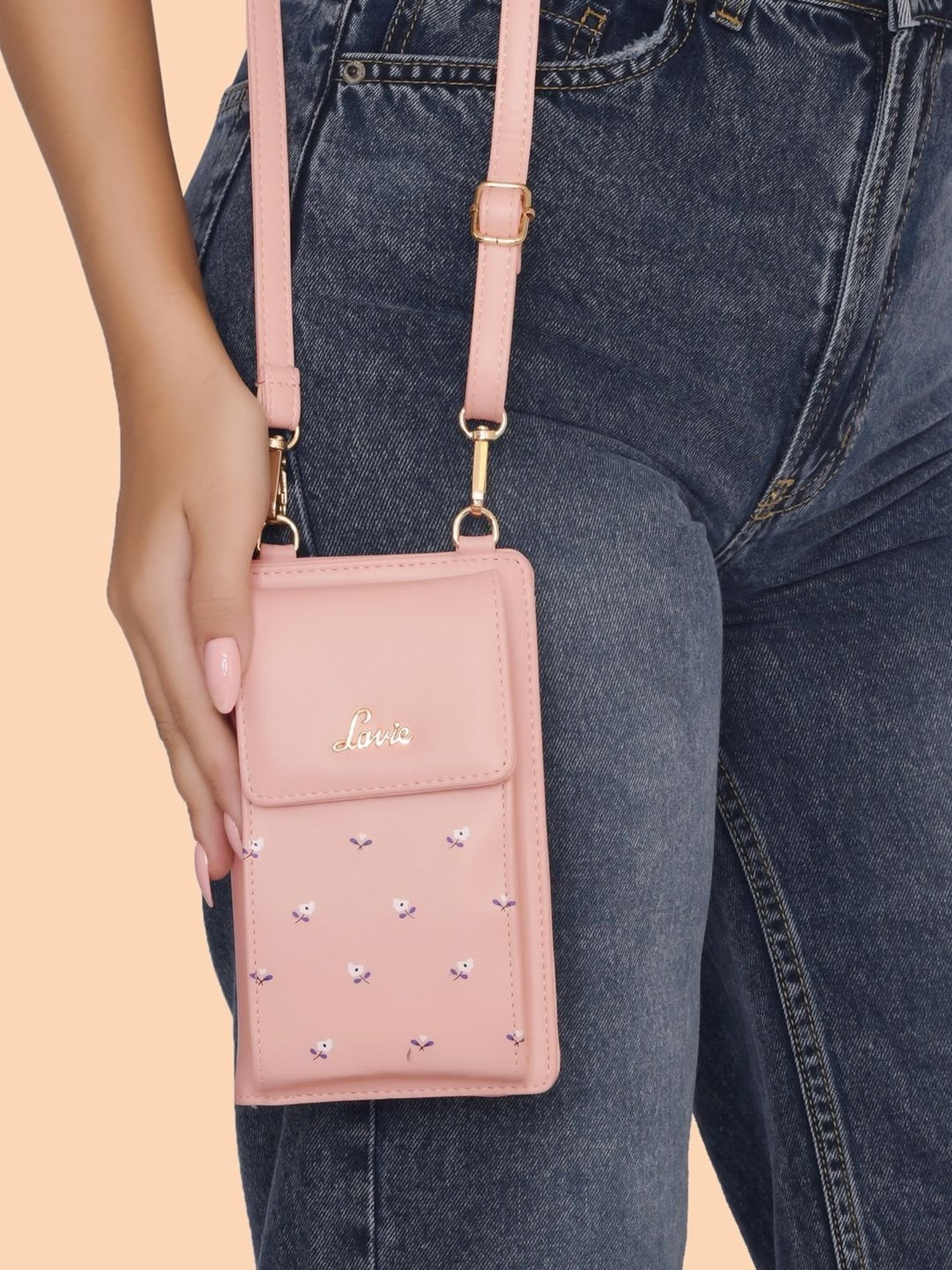 Lavie hot sale pink wallet