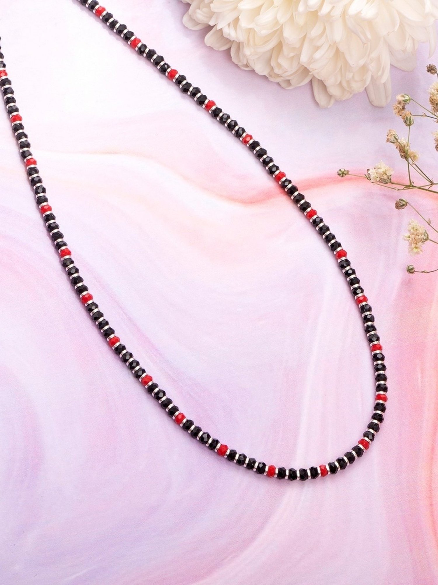 Red and black beads necklace | Black bead necklace, Beaded necklace,  Handmade necklaces